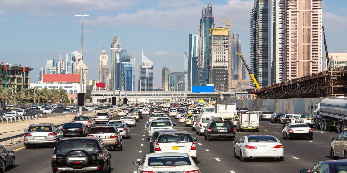 The Ultimate Guide to Driving in Dubai: From Luxury Car Maintenance to Traffic Regulations