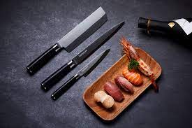Understanding the purpose of a knife in the kitchen