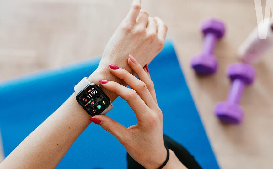 Developing Android Apps for Wearables: Opportunities and Constraints